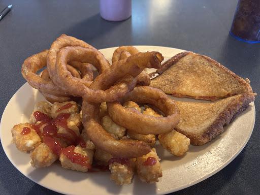 McColl's Family Dining & Tavern